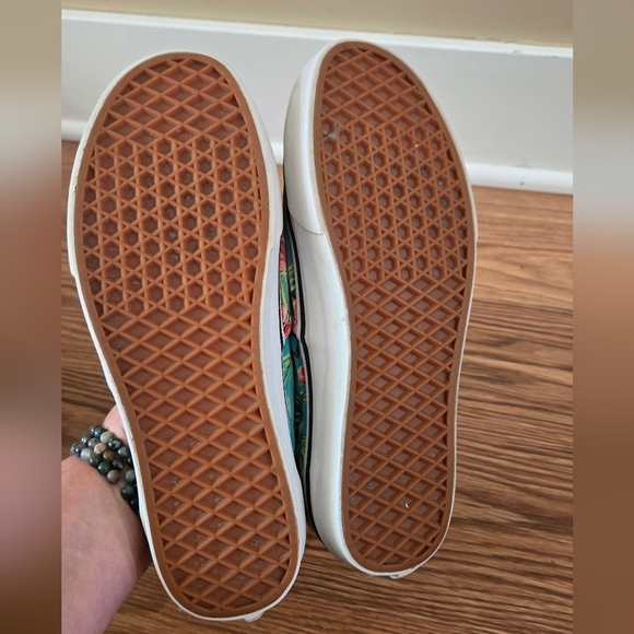 Vans Flamingo Print Skate Sneakers - Picture 8 of 9